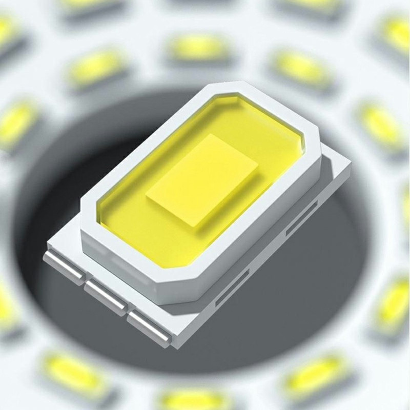 E27 RGB oppladbar lyspære Fjernkontroll Timer Dimbar 2700 - 6500K