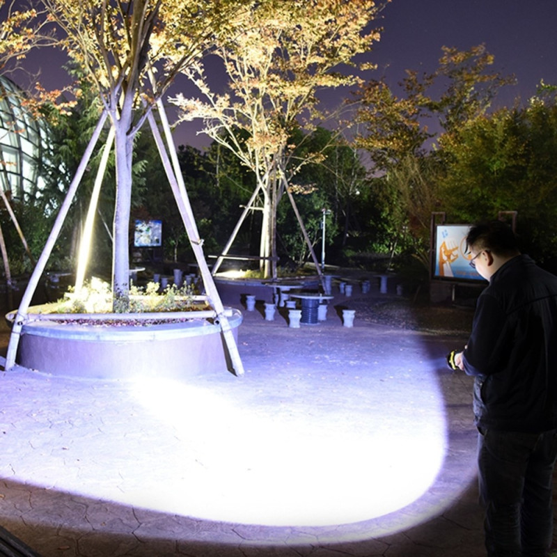 Taskulamppu Camping Light Emergency Searchlight High Beam Spotlight sivuvalo