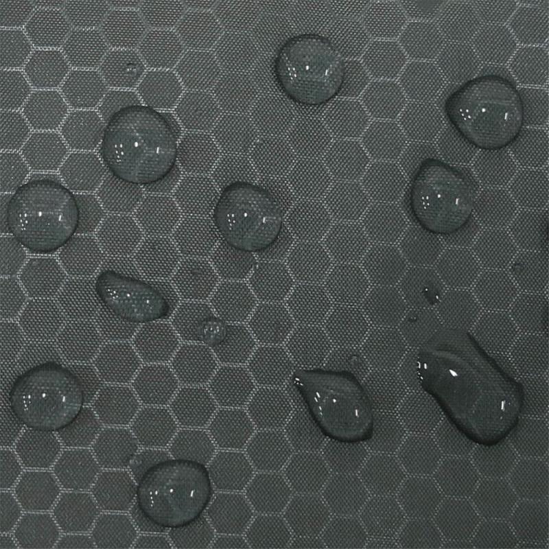 Vedenpitävä makuumatto koirille säilytyspussilla 80x70cm