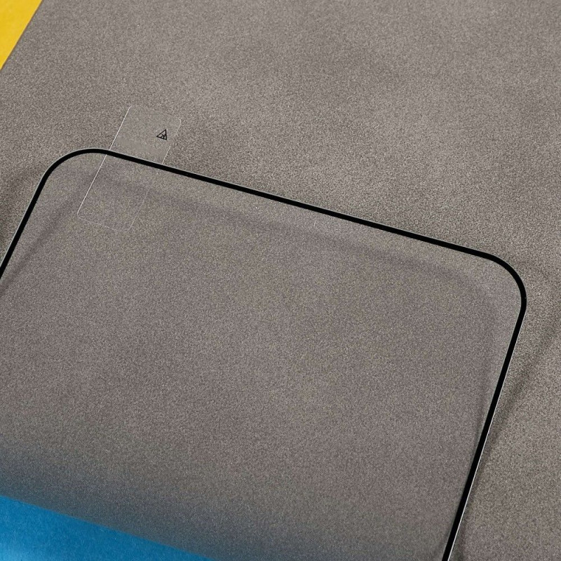 Motorola Moto G04 / G24 täysin peittävä karkaistu lasi