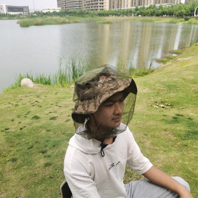 Naamiointi ämpärihattu Lippalakki hyttysverkolla retkeilykalastukseen - Luonto