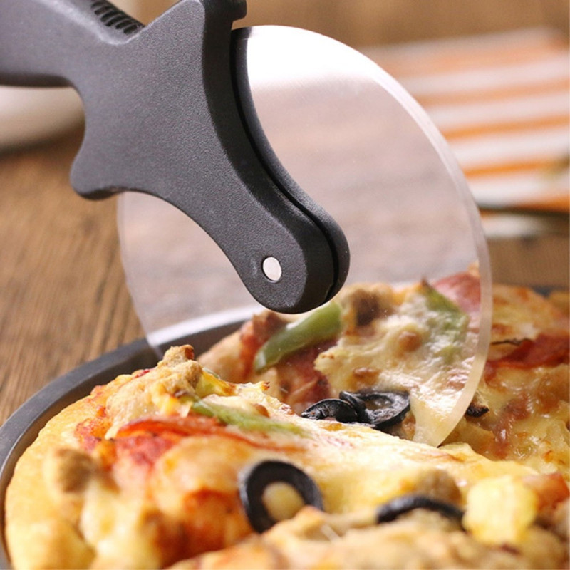 Pizza Slicer Pizza Cutting Knife Cake Tool Pizza Wheel - Black