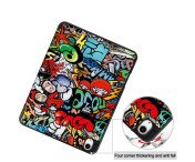 Till iPad Air 13 (2024) Slim fit tri-fold fodral Pennfack - Graffiti 