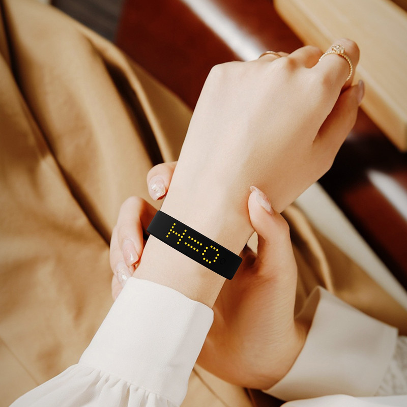 Smart armband Fitness Timer Sömnmonitor Stegräknare 8 Alarm Vibration - Svart