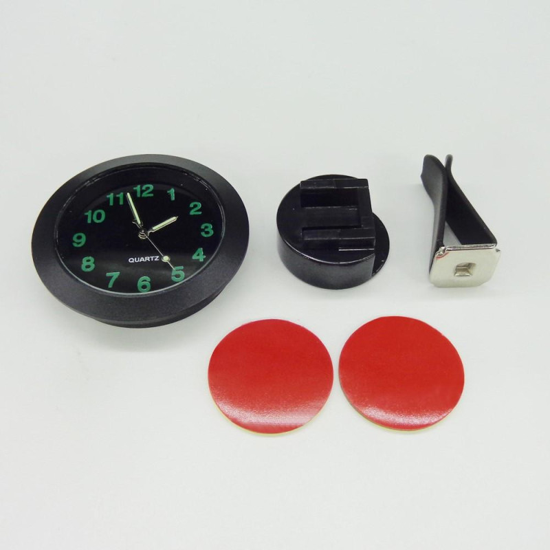 Luminous Car Air Vent Clip - on Round Quartz Clock Car Interior Decoration - Black
