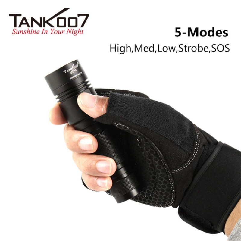 TANK007 UC16 700 Lumens lommelykt oppladbar